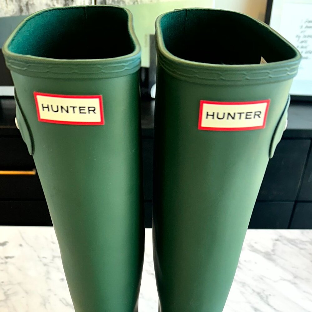 NWOT Hunter Original Tall Rain Boot - Size 9 - Hunter Green - Picture 9 of 9